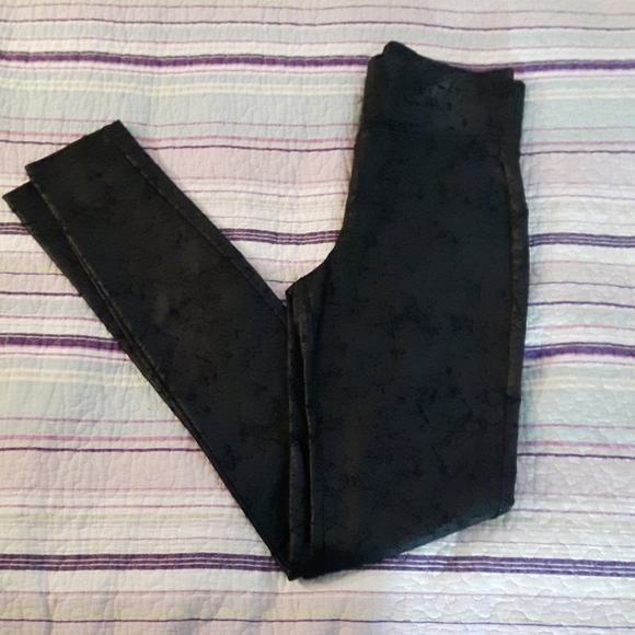 NWOT Suzy Shier Faux Leather Leggings – Size TP/XS - Picture 2 of 14
